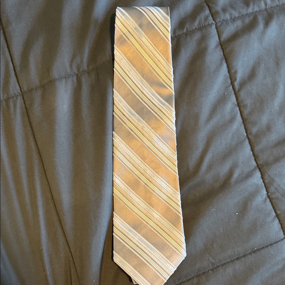 Daniel Cremieux silver and blue Striped Tie